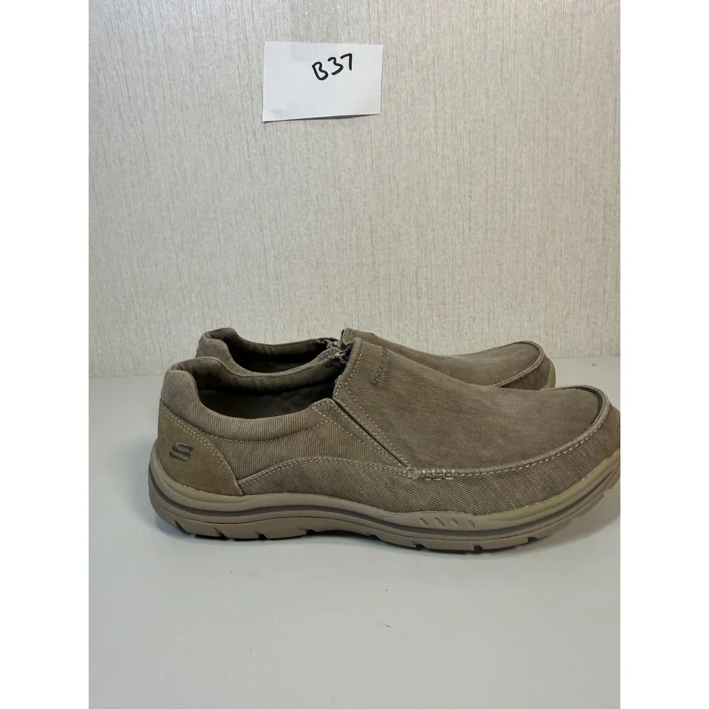 Skechers Avillo Relaxed Fit Memory Foam Loafer Shoes Khaki 64109 Men 9.5